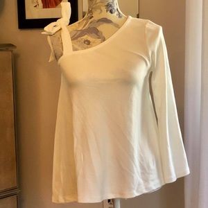 Club Monaco cynder top size small new with tag